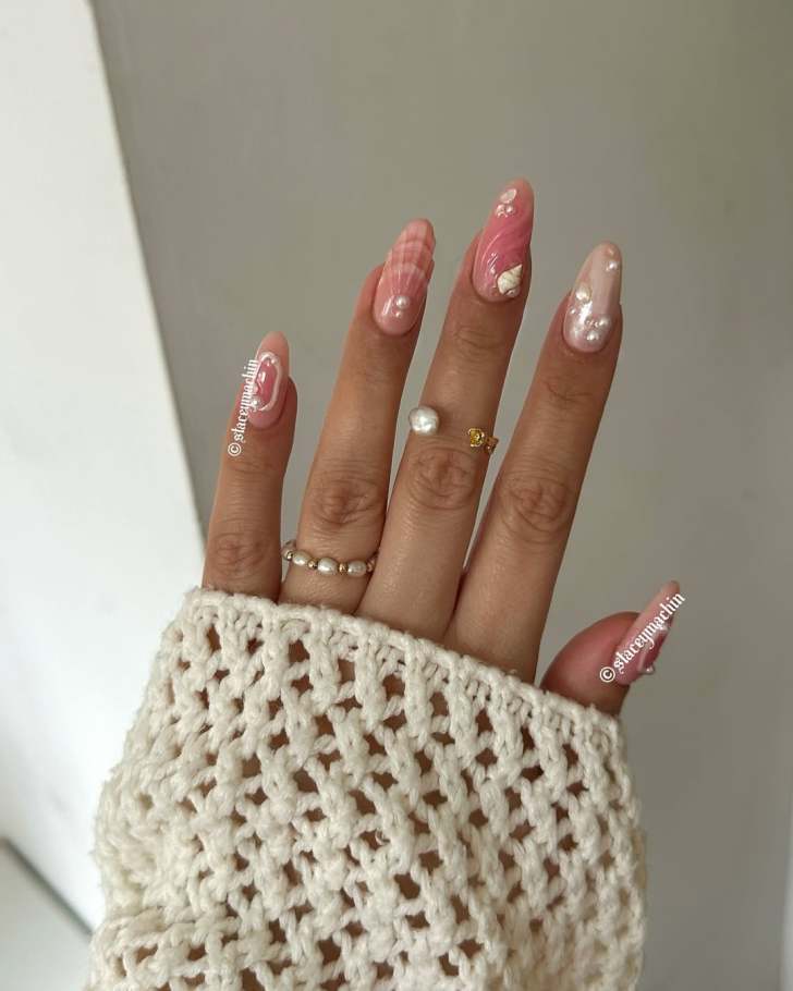 Pink 3D Pearl Seashell Nails
